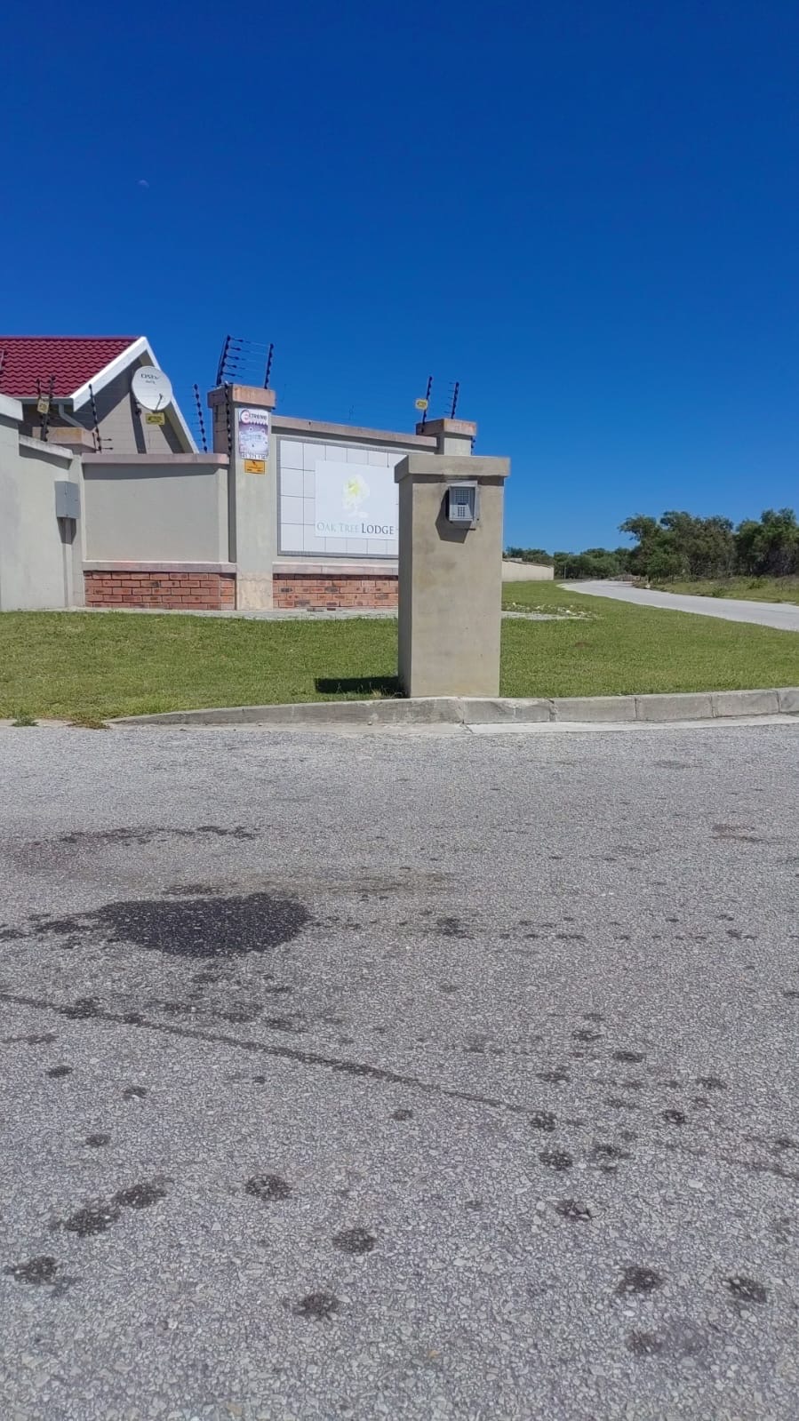 2 Bedroom Property for Sale in Parsonsvlei Eastern Cape